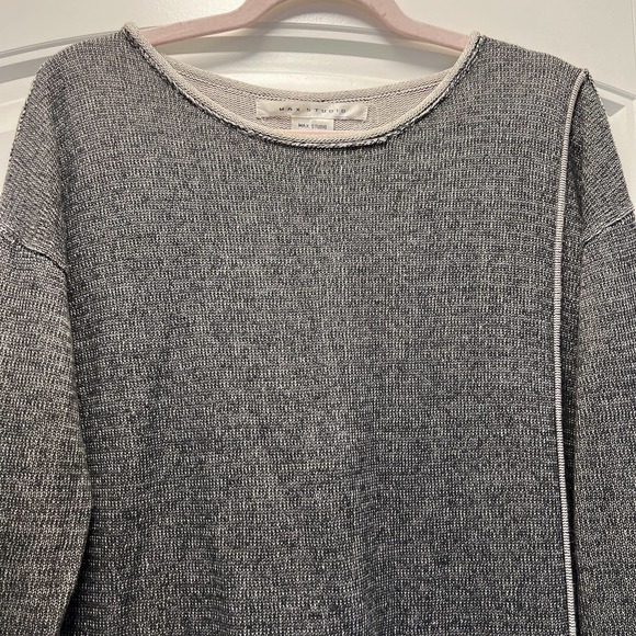 Max Studio Women’s Minimalist Long Sleeve Crewneck Pullover Sweater Size S Gray - Picture 3 of 6